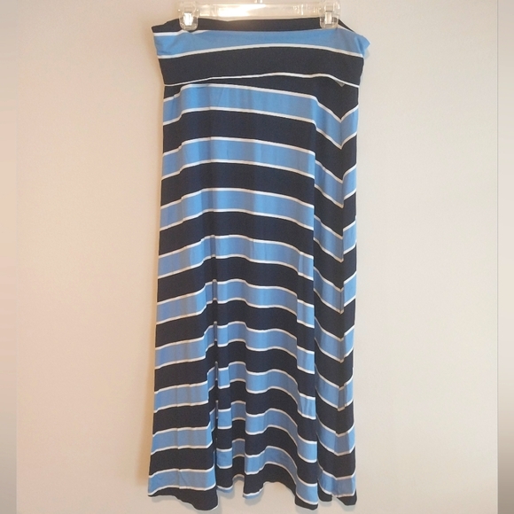 Gap Blue and White Stripe Maxi Skirt with Foldover Waist NWOT - Picture 2 of 7